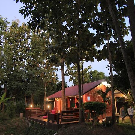 Villa Baan Suan Auy Kham Mae Sai Esterno foto